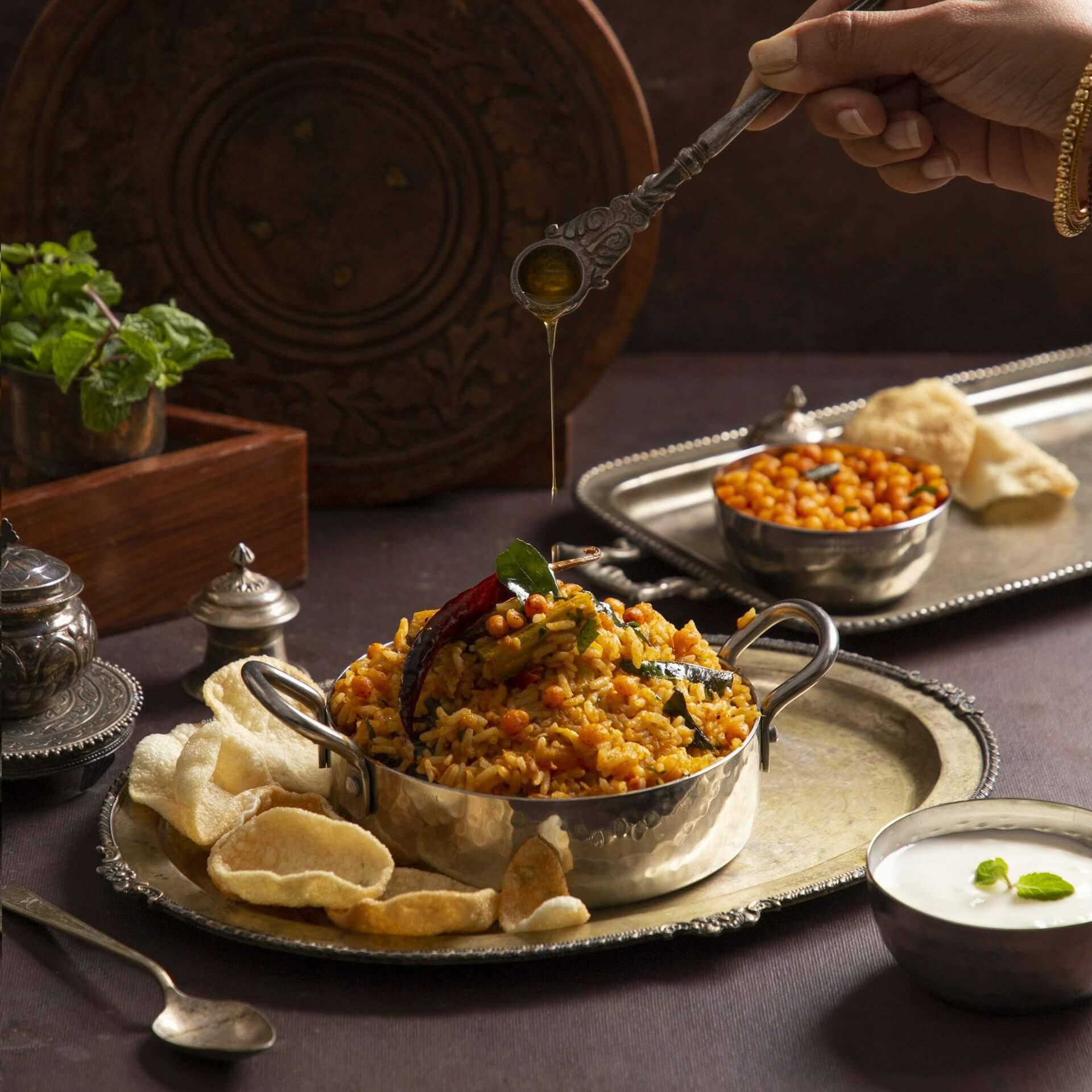 perspective studio cmiaovy4ayq unsplash